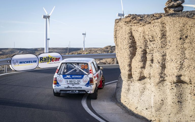 Ayoze Cabrera-Daniel Sierra primeros líderes del 49º Rallye Orvecame Isla Tenerife Histórico
