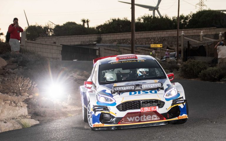 Enrique Cruz y Yeray Mujica comandan el 49º Rallye Orvecame Isla Tenerife