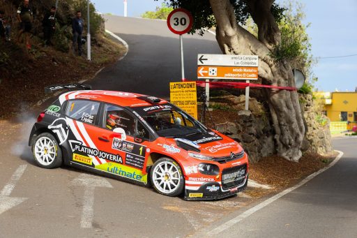 Fernando Cruz y Tecorice Hernández lideran el 50º Rallye Orvecame Isla Tenerife